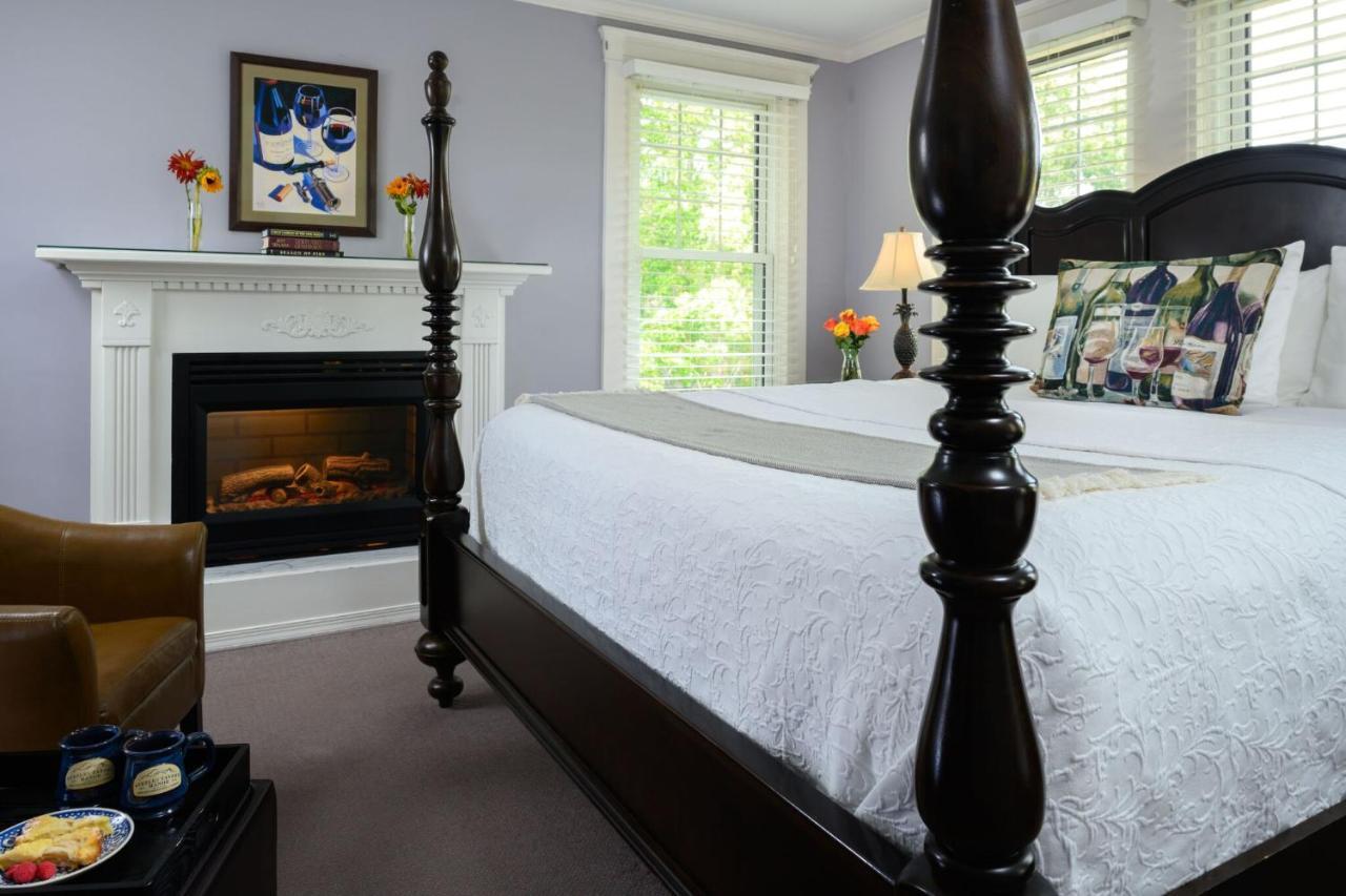 Steeles Tavern Manor 外观 照片
